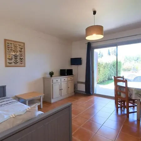 T2 6 Couchages, Piscine Et Appartement *