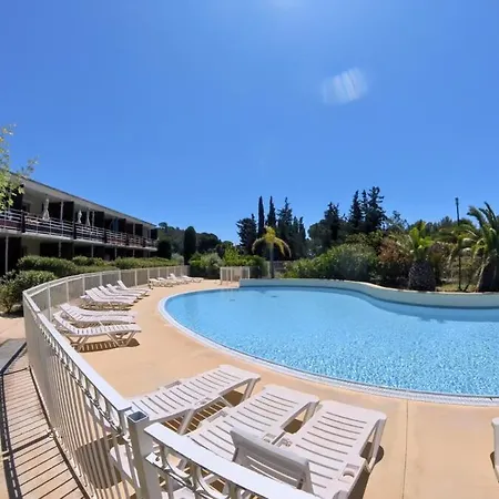 דירה T2 6 Couchages, Piscine Et *